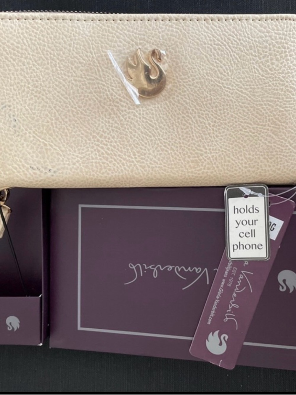 Gloria Vanderbilt Cream Wallet with Gold Swan Logo